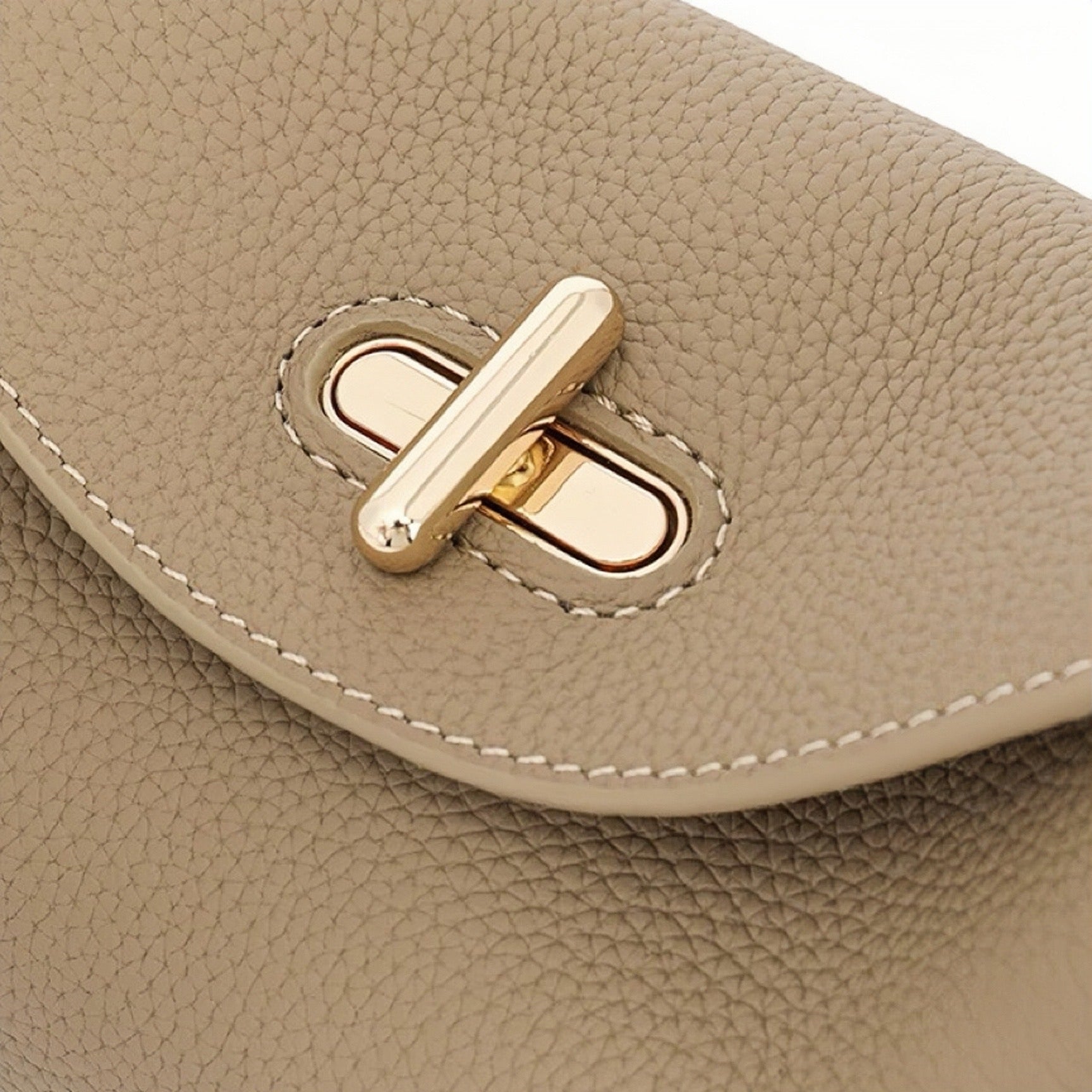 #119 Eon Mini Hobo